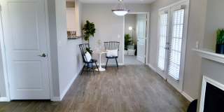 Lenox West Luxury Apartments Gallery 9