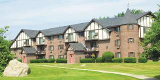 Royal Crest Estates Warwick Gallery 55