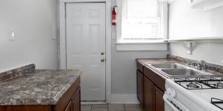 Hawthorne Street Gallery 121