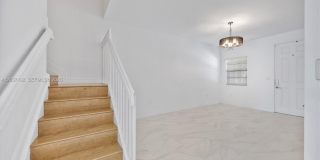 3728 NE 3rd Ct Gallery 12