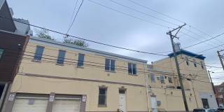 458 E GIRARD Avenue Gallery 1