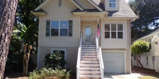 Mid Island home for rent Gallery 1