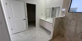 1409 NW 21st Court Gallery 20
