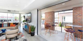 770 South Harbor Gallery 33