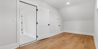 216 84th Street Gallery 40
