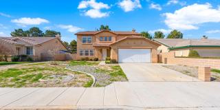 45817 W Coventry Court Gallery 1