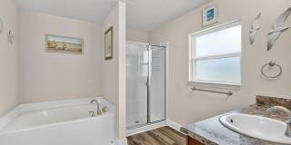 5547 NW Cordrey Street Gallery 30