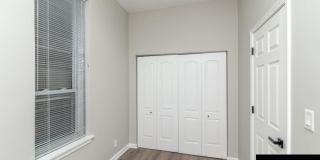 1364 W Ohio Gallery 4