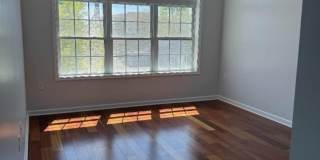 102 E Elizabeth Ave Gallery 14