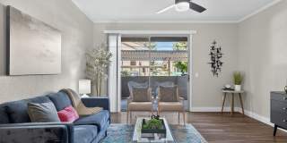 Cobble Oaks Gallery 1