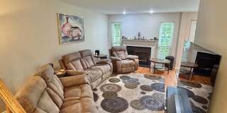 335 DANBURY COURT 335 DANBURY COURT Gallery 13