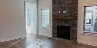 Updated 3 Bedroom High Point Condo with Large Bonus Room! Gallery 4