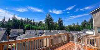 Spacious 5-Bedroom Home with Modern Layout, Natural Light & Park Access Gallery 13