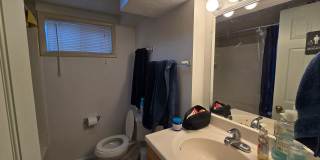 Preleasing Spacious 5-Bedroom Home with Finished Basement, Large Backyard & Attached Garage Gallery 11