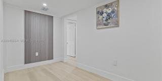 171 W 13th St Gallery 22