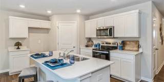 Welcome to 1407 NE Crossing Lane in Ankeny! Gallery 4