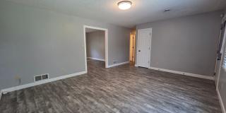Gorgeous Corner lot Home for Rent! Gallery 33