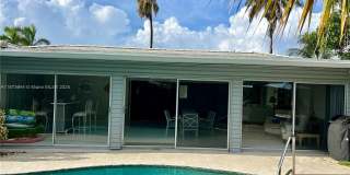 1241 Manor Dr Gallery 21