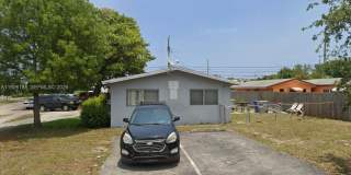 1940 NE 2 Ter Gallery 1