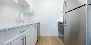 Vintage at 425 Broadway Gallery 7