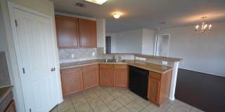 Spacious Single-Story Home in Highland Farms - Realtor Commission: $500 Gallery 15