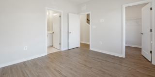 945 SYCAMORE DR SE Gallery 22