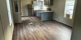 2 Bedrooms - 2 Bathrooms Gallery 11