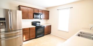 7207 Freedom Dr Gallery 6