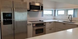 6580 Indian Creek Drive Gallery 21