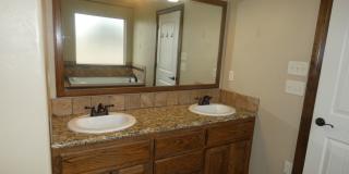 1001 Baybrook Dr Gallery 34