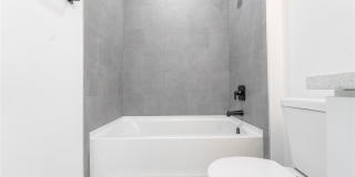 572 W BLUSTER PLACE Gallery 27