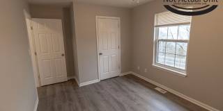 Super cute 3 bedroom duplex Gallery 22