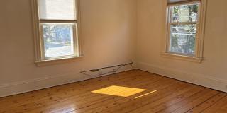11 Grant Street Gallery 5