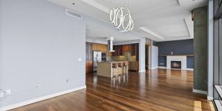 1100 S Hope St Gallery 3