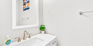 Room in 3 Bedroom Home at Mobley St Gallery 7