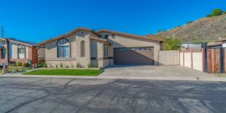Charming 3-Bedroom Home with Remodeled Kitchen in Castaic! Gallery 1