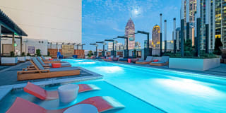 Mira at Midtown Union Gallery 1