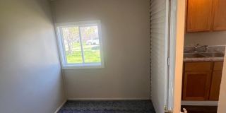 Cozy 2 Bedroom Home Southside of Holland Gallery 14