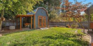 Great CDA Location! Gallery 28