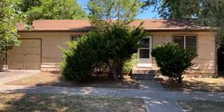 STUDENTS WELCOME! 3 Bedroom/ 1 Bathroom Home One Block from CSU Gallery 1