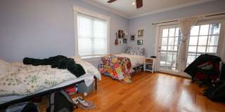 Charming 5 Bedroom-No Broker Fee Gallery 11
