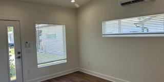 *NEW Build! Centrally located 1/1. Gallery 6
