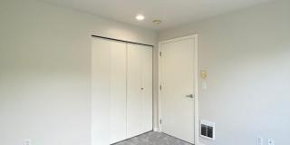 Spacious Seattle Condo - $2,200 Gallery 3