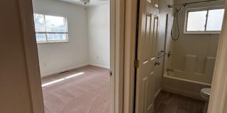 Cute 5 Bedroom 3 Bath Single Family Home Gallery 31