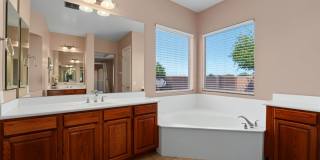 Welcome to this inviting Phoenix Rental - Available! Gallery 39