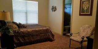 Beautiful Corner Lot! FULLY FURNISHED! Available Now!! Gallery 13