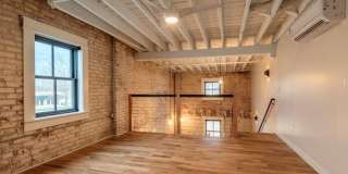 101 E Walnut Street Gallery 15