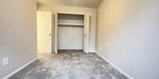 Pine Lake Apartments Gallery 7