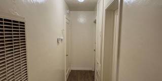 Charming 3 Bedroom, 1 Bath Near Down Town! Gallery 14