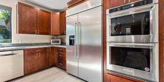 Kahala Zen: Spacious Modern Oasis w/ Studio, Garden & Lush Garden Gallery 25
